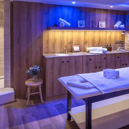 Otel Ght Neptuno-tossa & Venus 3*